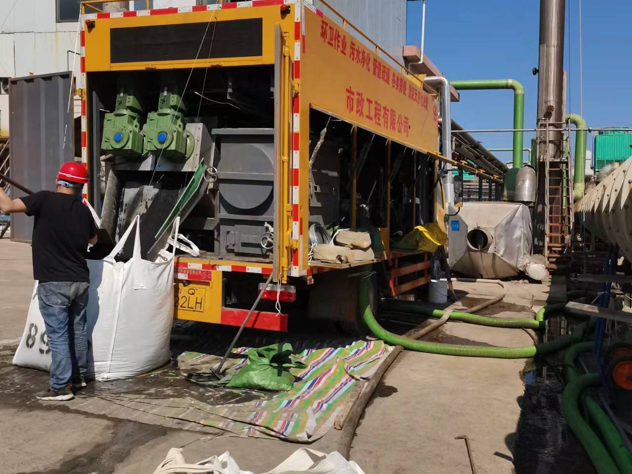 岱山淤泥压干处理